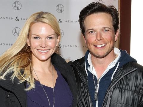 49K views · 123 reactions | Hours after his wife Kelley Wolf announced their breakup, 'Party of Five' alum Scott Wolf shared his thoughts on the end of their 21-year marriage and revealed he filed for divorce. bit.ly/3SPiYKD | E! News | Facebook