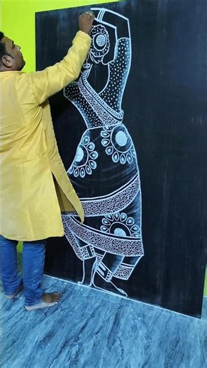 How to Draw Traditional Indian Dancer 💃Stunning Chalk Art #shorts #art #drawing