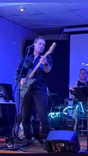 #direstraits #thesongsofdirestraits #livemusic #direstraitsfans #conceptband | The S O D S - The Songs Of Dire Straits