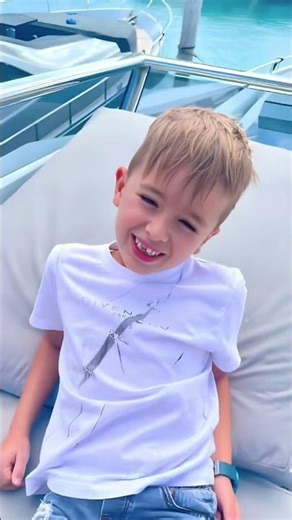 فلاد بالعربونيكي