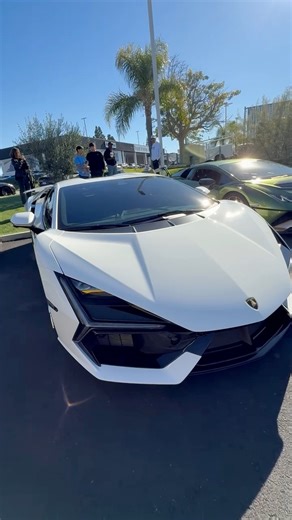 ⚡ Next-Gen Beast: Brand New Lamborghini Revuelto ⚡ The Lamborghini Revuelto is a revolutionary mid-engine supercar that redefines performance and style. Powered by a hybrid V12 drivetrain, advanced all-wheel drive, and next-level aerodynamics, the Revuelto delivers blistering acceleration, razor-sharp handling, and an unforgettable Italian roar. Every line, vent, and wing is crafted for maximum downforce and head-turning exotic flair. With its bold styling, aggressive stance, and futuristic cock