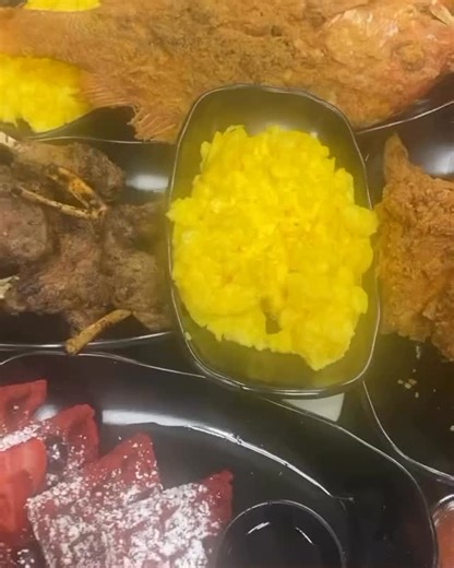 • @boogalouatl SUNDAY BRUNCH DAY PARTY ! 🔥 🍳 Come brunch, vibe & watch ALL NFL GAMES with us 🏈‼️ 🕰 11:30 AM – 12AM 💵 $5 Margaritas — ALL DAY 🥂 Bottomless Mimosas All-New Brunch Menu 🍾 $250 Reposado Bottles 🚗 Free Valet for Ladies Before 2PM 📲 RSVP → www.boogalouatl.com ✨ Pull up, grab a swing, catch the vibes & let’s BRUNCH! 💃🏽🍽️ ⸻ #BoogalouATL #AtlantaBrunch #ATLDayParty #ATLNFL #ATLBrunchVibes #ATLHookah #AtlantaEvents #WhatToDoInATL #Atlanta #ATL #AtlantaNightlife #ATLBrunch #ATLE