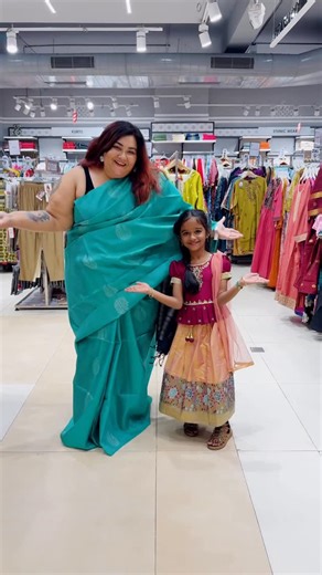 Dhivyaa vikram on Instagram: "Haven’t started your Pongal shopping yet? Here’s your sign to visit VNH Naiduhall Shanthi colony store today! Discover unique collections, trendy styles, and an unmatched shopping experience…all under one roof. Make this Pongal truly special with VNH Naiduhall. Celebrate the harvest festival in traditional attire with their pongal collections!!🌾 And the offers make shopping even more exciting. Shop above ₹5,000 and pay just ₹5 to get a jute bag Shop above ₹10,000 a