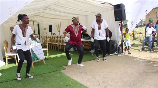 Dr-T Live Performance: Sepedi Music Experience