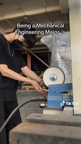 Discovering Life as a Mechanical Engineering Major