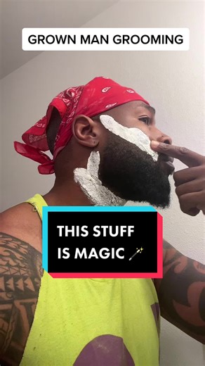 Beard Fade Bald: Using Magic Shaving Powder for Perfect Grooming