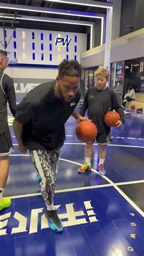 Can the Wims team defeat the Lai Ren Wang team if they teach their professional skills to