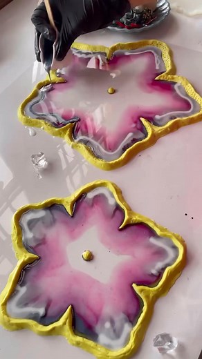135K views · 1.9K reactions | Resin art  #resin #resinart | Epoxy World | Facebook