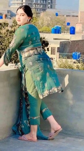 Exploring the Beauty of Rutba Rainbow