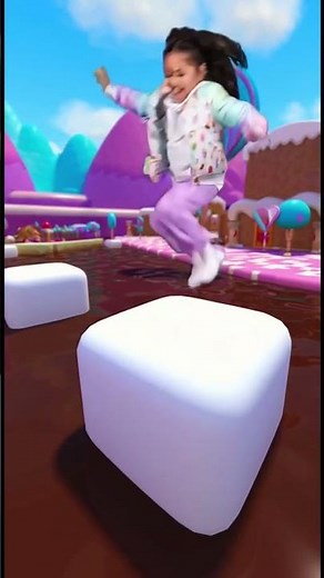 Brianna exploring Candyland in Roblox 🍭✨ #Roblox #Candyland #Brianna #Fun #vibes