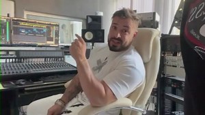 Audio Editing Techniques Explained in a Studio Setting