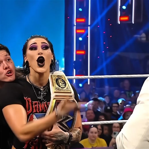 Dominik Slaps Cody 😱 Rhea Ripley Defends Him | VOCE NA MIRA edit #wwe #shorts #rhearipley