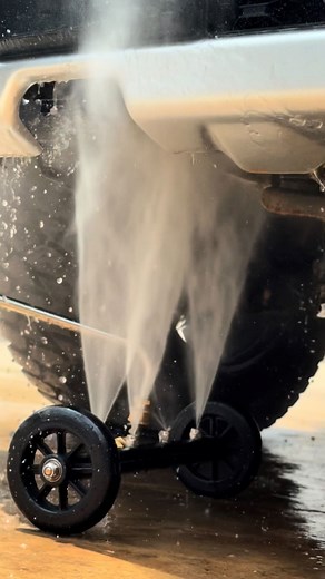 ASMR LOVER. Undercarriage Cleaning Sounds 🥰😎🥰 #fyp #asmr #carfoamwash #oddlysatisfyingvideos❄️ #foryourpage | A1 Detailing Solutions