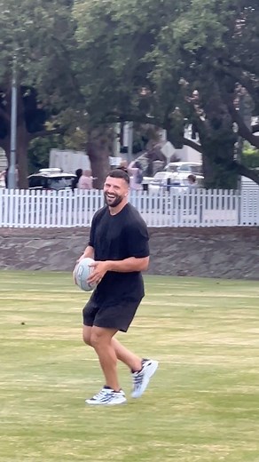 20K views · 193 reactions | Burton Bomb Challenge: Jason David vs Josh Mansour. Who wins?  | The Cast Patrol | Facebook