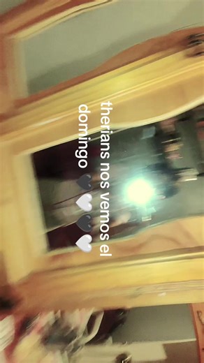 Videos de Alejandra Guzmán (@alejandra.guzmn311) con “Indio Querer Bacilar - Aleteo Red”