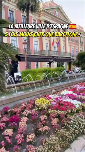 C'est la meilleure ville d'Espagne 🤩 Et elle est 3 fois moins chère que Barcelone #voyage #voyager #espagne #espagne🇪🇦