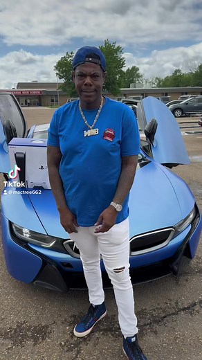 2.7K views · 124 reactions | I’m challenging all rappers, ballers, shot callers, business owners and community leaders to give back to any random honor roll student in their community! #mactree #expensive #itsup #fypシ #explorepage #raw #fashion #family #love #jsu #mississippi #atlanta #memphis #naptown #genz #breakfastclub #rap #music #trap #guccimane #djakademics #charlestonwhite #offtheporch #putthatshiton #metaverse #mindsofbillionaires | Mac Tree | Facebook