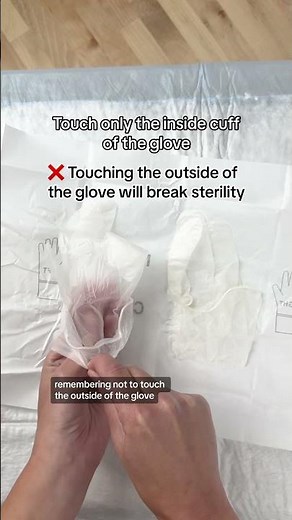 How to Put on Sterile Gloves RN #BSN #sterilegloves