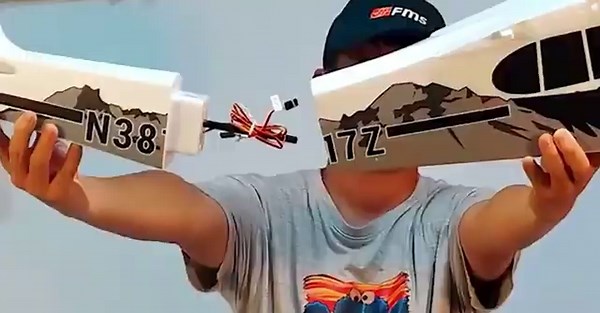 FMS Beginner RC Planes—simple start, endless fun.