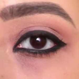 38K views · 1.2K reactions | How To: Apply Thick Kajal And Eyeliner For Beginners  | Learning with Shilpa | Facebook