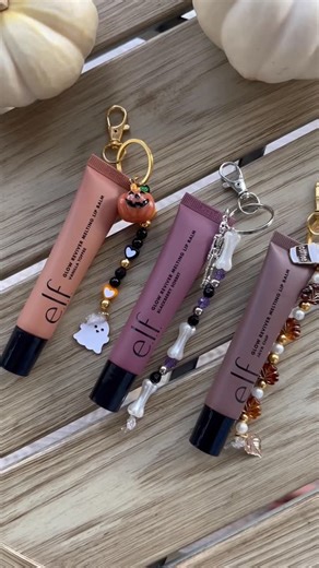 e.l.f. Cosmetics on Instagram: "Glow on-the-go! ✨🔑 @laurensazhome shows us how to DIY Glow Reviver Melting Lip Balm keychains just in time for spooky szn. 👻 Why you’ll love Glow Reviver Melting Lip Balm: 💄 Long-lasting, nourishing lip balm with a buttery soft formula 💄 Adds a wash of buildable color and a glossy finish 💄 Formulated with 10% hydrating butters for supple lips 💄 Lip-hugging tip for smooth application 💄 The best part? This lippie doesn’t break the bank: get it for $9! Availab