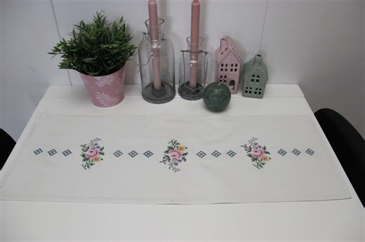 Vintage Hand Embroidered Table Runner, Roses Cross Stitch Cotton Runner, Scandinavian Farmhouse Table Decor, Beige White Rustic Linen Look - Etsy