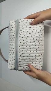 DIY Vanity Bag from Old Dress #diyprojects #sewing #handmade #fbreels #fbviral #handmadecrafts #sew #viral #trending | DIY Cheng