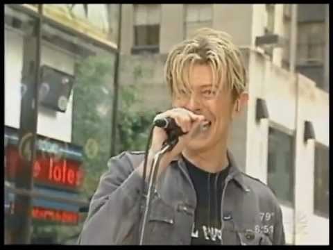 DAVID BOWIE - MODERN LOVE - LIVE NY 2003 - HQ
