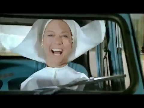 Louis de Funes bonne soeur 2CV