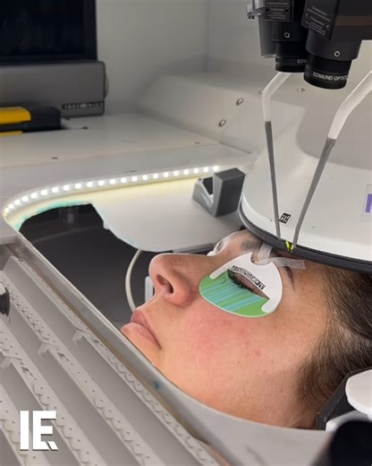 54K views · 193 reactions | Robots in cosmetics! AI and computer vision for lash extensions. Hope it avoids eye reductions! Would you trust this machine? : Instagram/ @luumlash | Interesting Engineering | Facebook