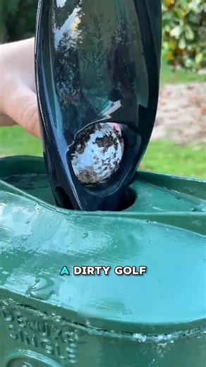 Why Dirty Golf Balls Impact Your Game Performance