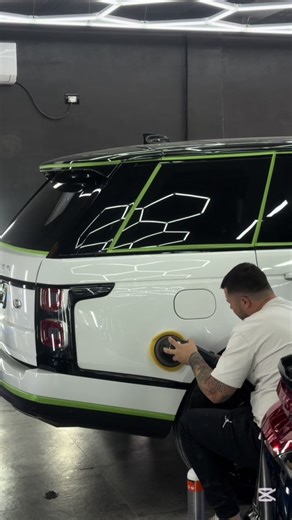 Shfrytëzo ofertën tonë ekskluzive për 30.000 all dhe bëj makinën tënd të shkëlqejë si kurrë më parë! 🚗✨ ✅ Larje tapicerie profesionale ✅ Lucidim me 5 faza për shkëlqim maksimal ✅ Mbrojtje qeramike për pamje të përkryer 📞 Rezervo tani: 355682577767 💎 Jepi makinës shkëlqimin që meriton! 👇 Tag dikë që ka nevojë për këtë ndryshim! #GoKuDetailing #CarDetailing #LuxuryCars #Tirana #Albania