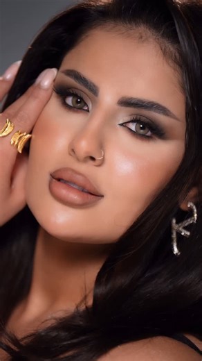 makeup artist tamara on Instagram‎: "تصوير @csehab"‎