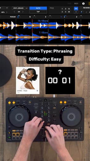 Born Abroad on Instagram: "Same key, BPMs close enough, making this one easy but smoooth 🔥 #dj #djtransition #flx4 #rekordbox"