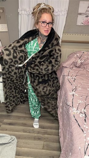 Softest cozy bathrobe #robe #bathrobe #giftideas