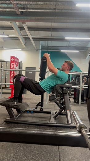 Hip thrust machine - matrix glute trainer #gymmachine