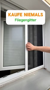 🛑 Kaufe niemals ein Fliegengitter, bevor du diese 5 Punkte geprüft hast! 1️⃣ System Willst du ein Klemmsystem ohne Bohren & Kleben – oder darf es geschraubt/geklebt werden? Schreib’s in die Kommentare! 2️⃣ Fensterform Welche Bauform haben deine Fenster? Flächenversetzt oder nicht (nur wichtig für Fliegengitter mit Klemm- bzw. Klicksystem)? Gibt es einen Wetterschenkel oder Griff? Kommentiere, was bei dir zutrifft! 3️⃣ Gewebe Reicht ein Klarsichtgewebe oder brauchst du Pollen- und Haustierschutz