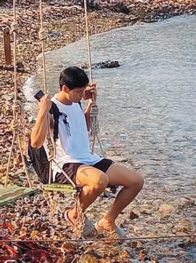 ก็จะเหงาๆหน่อยนะ เดวรอเพื่อนๆกลับมาครบแก้งก็จะสนุกแล้ว🥰 cr.ในคลิป #คัลแลน