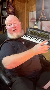 166K views · 35K reactions | Apresento pra vocês o Corvino Acordeon...