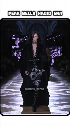 Is This One of Bella Hadid's Most Underrated Runway Walks? 👀