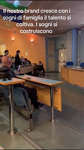 Video di Laurance - Salese (@laurance.brand) con I'll Never Let You Go - Official Sound Studio