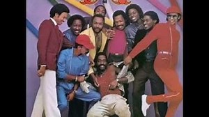 Easy Bass Lesson! I Just Want To Be - Cameo Chords - ChordU