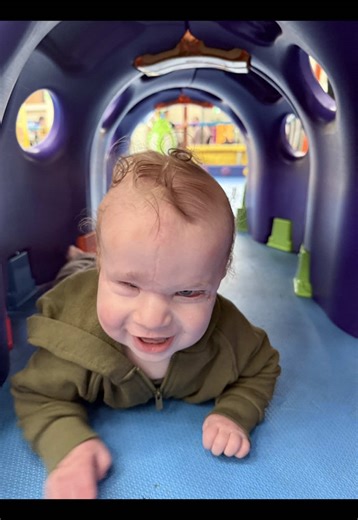 Evening everyone 🤍 One of my goals is to create a children’s book about #amnioticbandsyndrome, with Ollie as the main character. I want it to help raise awareness, but also to be something Ollie can one day read and feel proud of, knowing his story is unique, strong, and his own. A reminder that differences don’t limit us… they shape who we are 💛 Based in New Zealand #disability #raresyndrome #baby #book