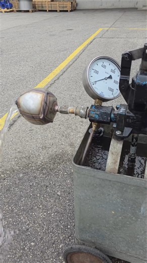 hydraulic pressure test process #shorts #facts #knowledge #machine