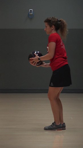 78K views · 1.3K reactions | 3 step. Long-short-slide. #bowling | Verity Crawley | Facebook