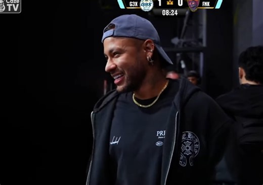 Neymar compra Ferrari avaliada em R$ 7,5 milhões; veja imagens