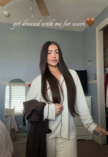 Get Dressed for Work: Stylish Outfit Inspiration