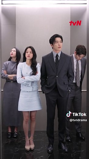 은밀한 감사: 공명, 감사실장 주인아와 밀착 로맨스