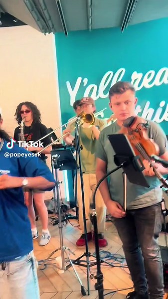 Popeyes Chicken: Flavours and Beats Unite