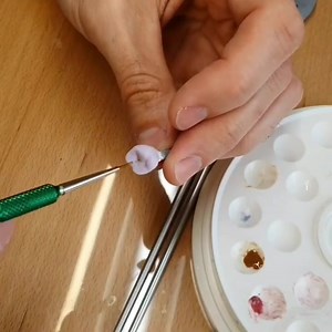 Tip of the Day: e.max Stain and Glaze  Caracterizacion y Glaseado e.max . by Master @ens_eugen | CAD/CAM Center - Digital Dentistry | Facebook